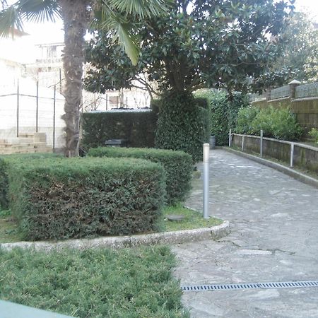 Hotel Malaga Avellino Bagian luar foto