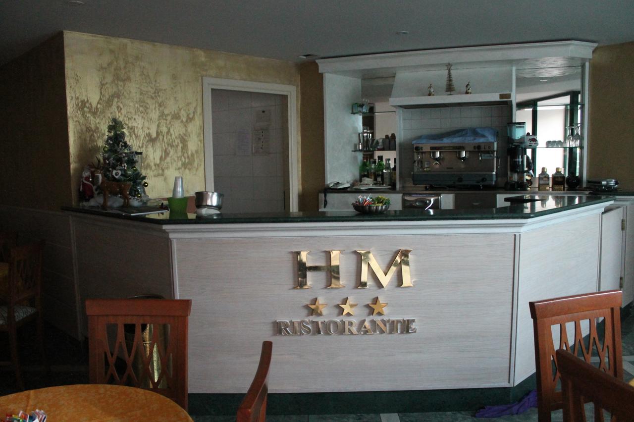 Hotel Malaga Avellino Bagian luar foto